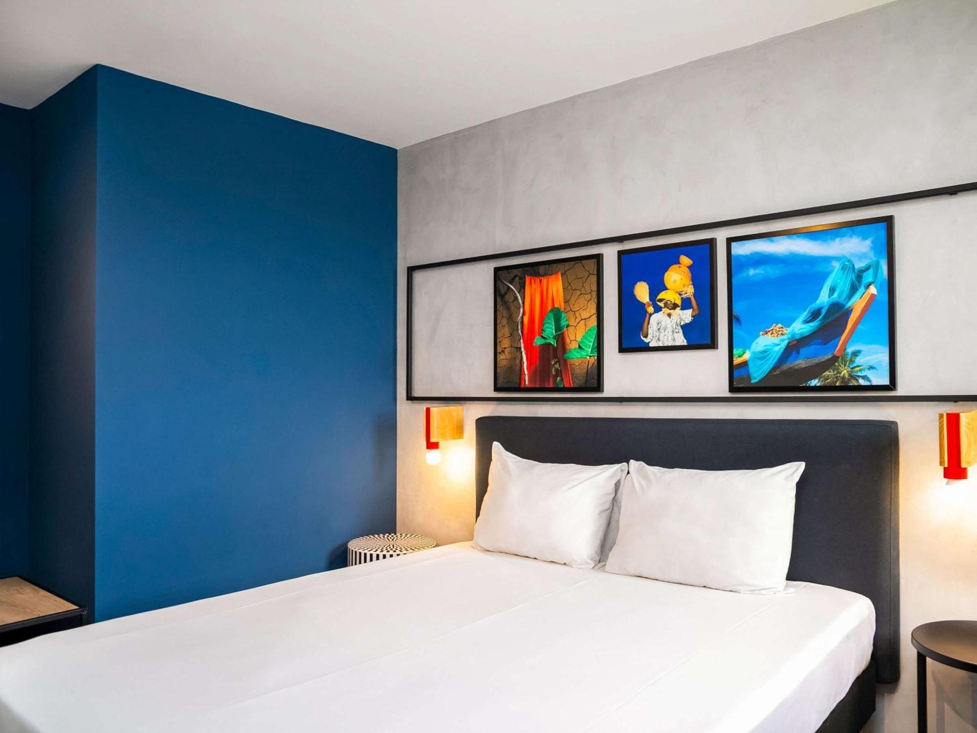Ibis Styles Abidjan Plateau Hotel Exterior photo